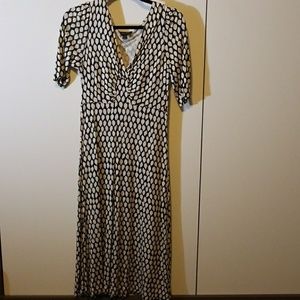 Banana Republic black and white print dress